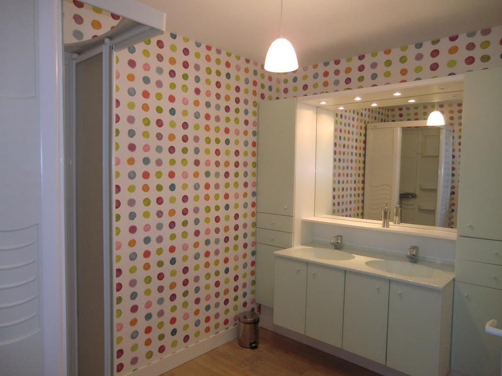 Chateau De Maillot Hotel Bonneville-la-Louvet Room photo